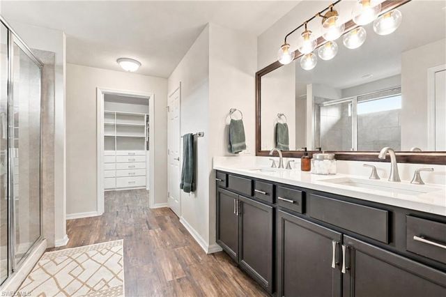 7186 Wilton DR, Naples, FL 34109