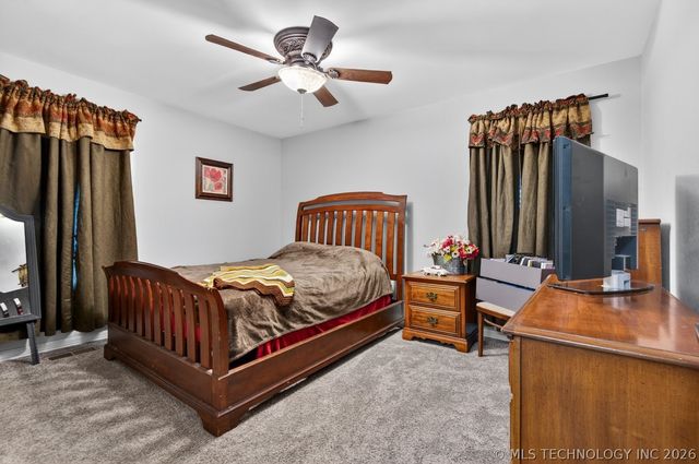 20805 S 4110 Road, Claremore, OK 74017