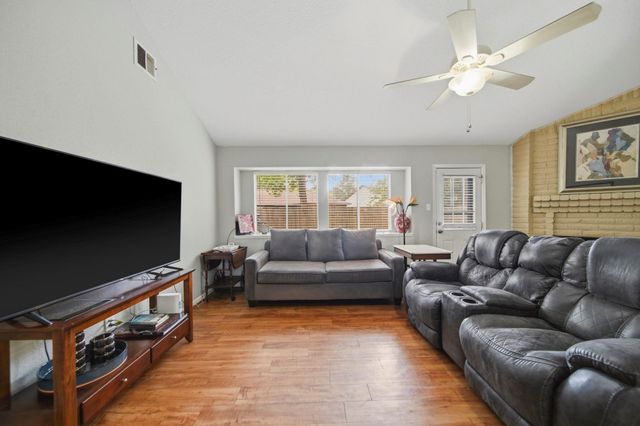25402 Pepper Ridge Lane, Spring, TX 77373