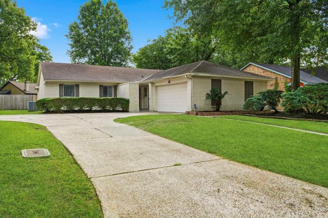 25402 Pepper Ridge Lane, Spring, TX 77373