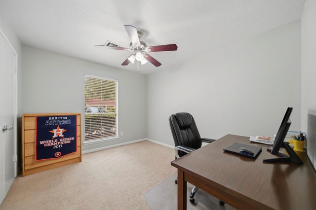 25402 Pepper Ridge Lane, Spring, TX 77373