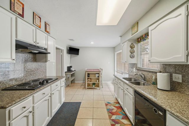 25402 Pepper Ridge Lane, Spring, TX 77373