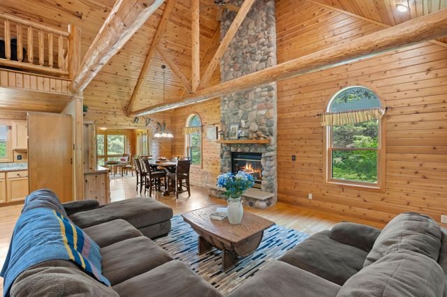 13831 Berkshire Lane, Dayton, MN 55327