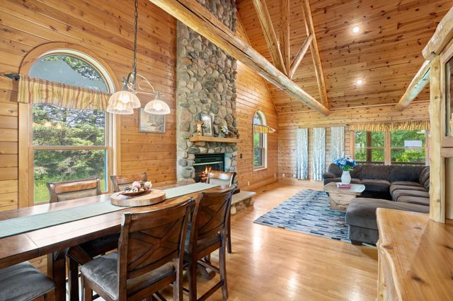 13831 Berkshire Lane, Dayton, MN 55327
