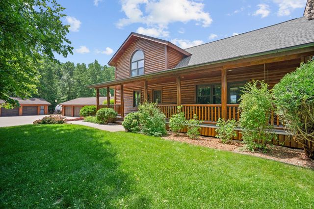 13831 Berkshire Lane, Dayton, MN 55327