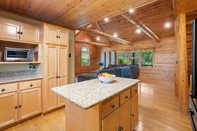 13831 Berkshire Lane, Dayton, MN 55327