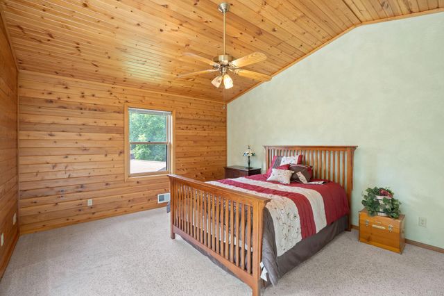 13831 Berkshire Lane, Dayton, MN 55327