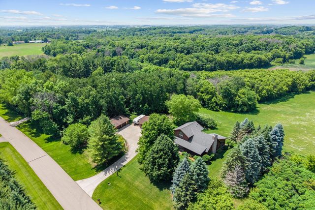 13831 Berkshire Lane, Dayton, MN 55327
