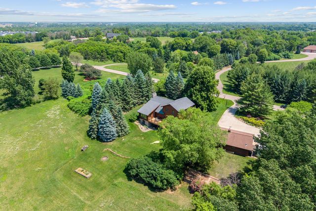13831 Berkshire Lane, Dayton, MN 55327