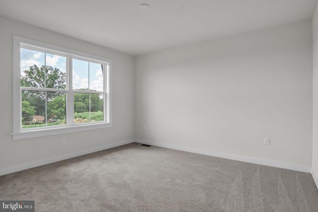 8 MELROSE LANE, Palmyra, PA 17078