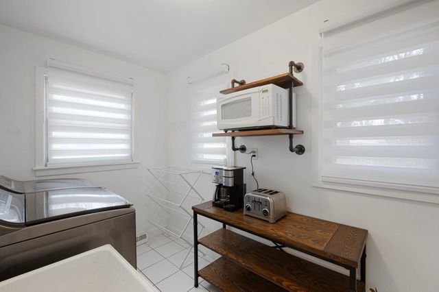 16316 Temple Drive, Minnetonka, MN 55345