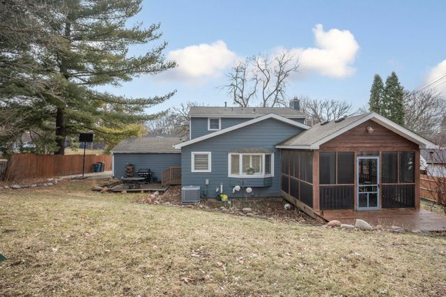 16316 Temple Drive, Minnetonka, MN 55345