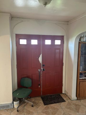 193 Centennial Avenue, Roosevelt, NY 11575