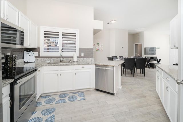 8164 W Zoe Ella Way, Peoria, AZ 85382