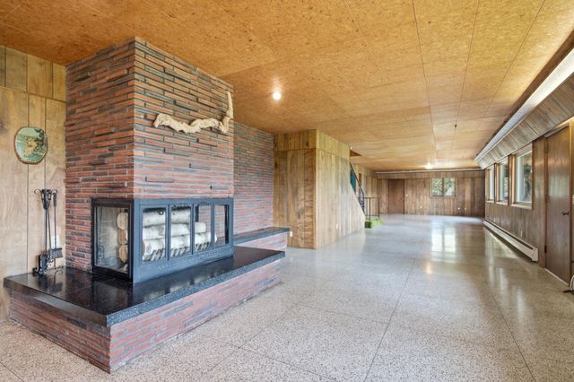 19220 N Little Spokane Dr, Colbert, WA 99005