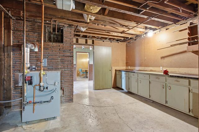 19220 N Little Spokane Dr, Colbert, WA 99005