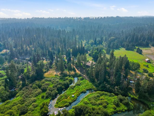 19220 N Little Spokane Dr, Colbert, WA 99005