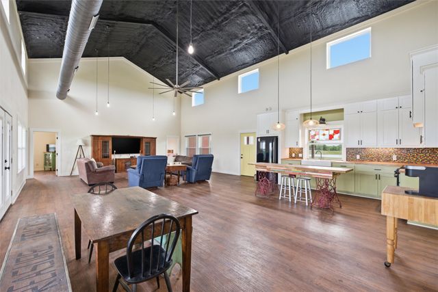 1515 Culpepper Lane, China Spring, TX 76633
