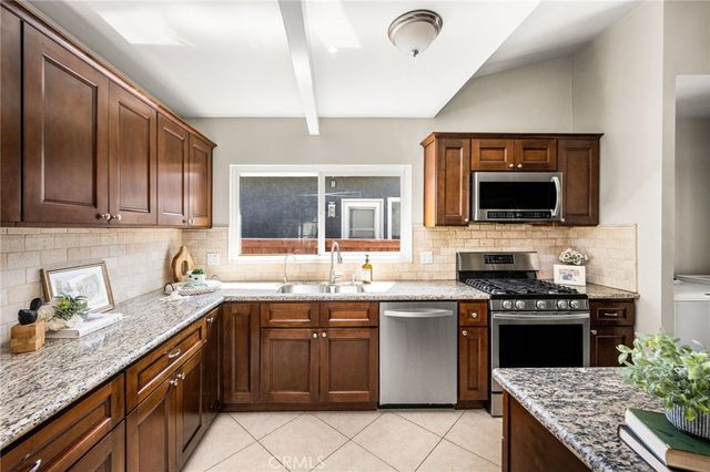 402 N Fern, Orange, CA 92867