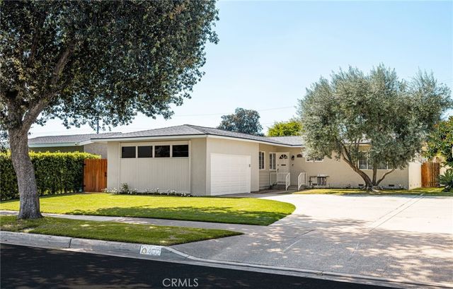 402 N Fern, Orange, CA 92867