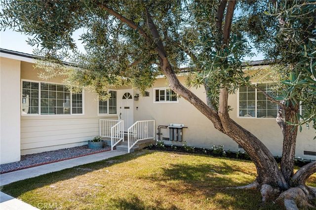 402 N Fern, Orange, CA 92867