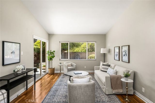 402 N Fern, Orange, CA 92867