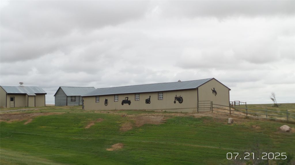 8377 US Hwy 89, Great Falls, MT 59405 photo 2