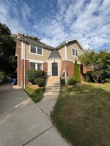 9210 S Trumbull Avenue, Evergreen Park, IL 60805