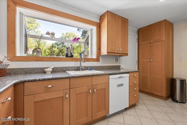 1 Cedar Court, Roosevelt, NJ 08555