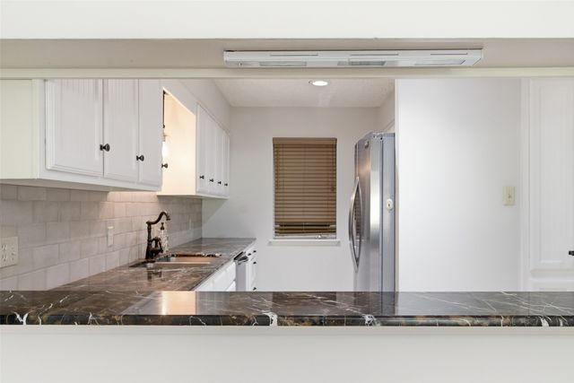 151 N Bay Drive, Bullard, TX 75757