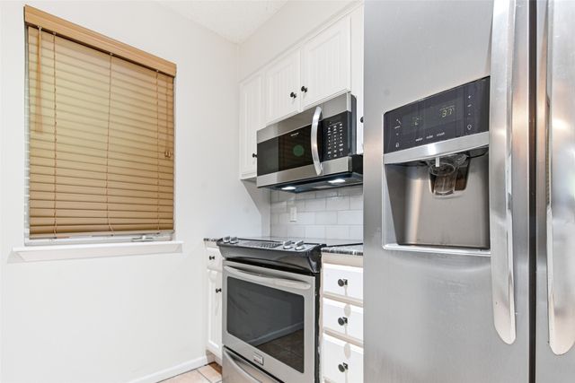 151 N Bay Drive, Bullard, TX 75757