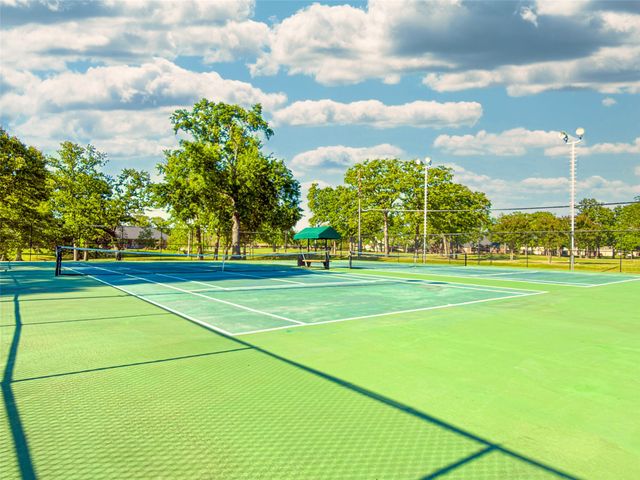 151 N Bay Drive, Bullard, TX 75757