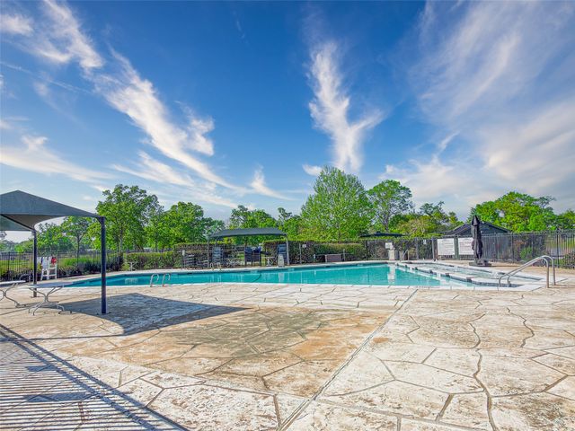 151 N Bay Drive, Bullard, TX 75757