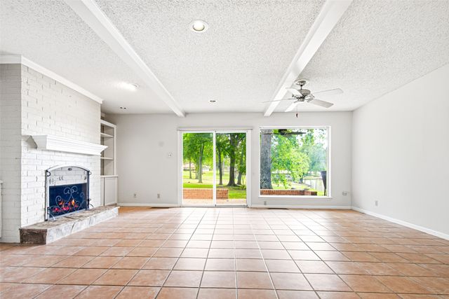 151 N Bay Drive, Bullard, TX 75757