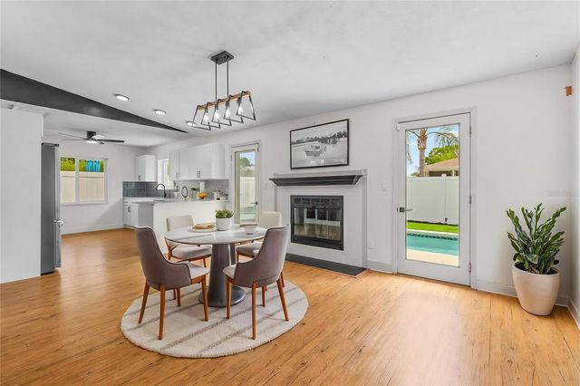 9554 86TH AVENUE, Seminole, FL 33777