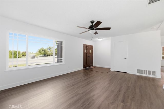7035 Batavia Way, Riverside, CA 92586