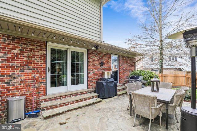 7823 FRIARS CT, Alexandria, VA 22306