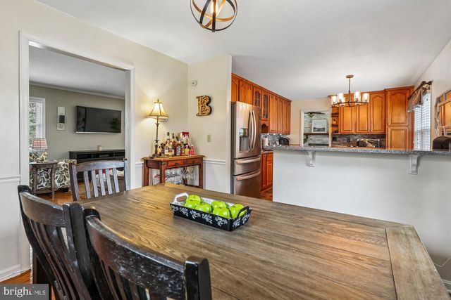 7823 FRIARS CT, Alexandria, VA 22306