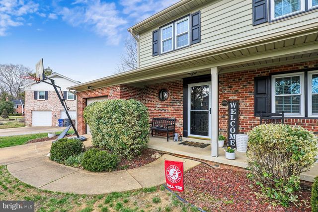 7823 FRIARS CT, Alexandria, VA 22306