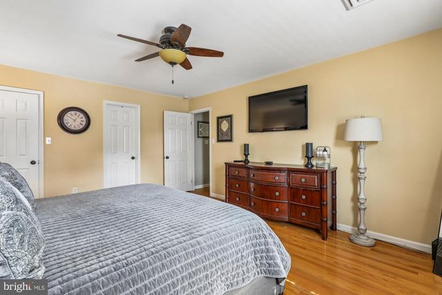 7823 FRIARS CT, Alexandria, VA 22306