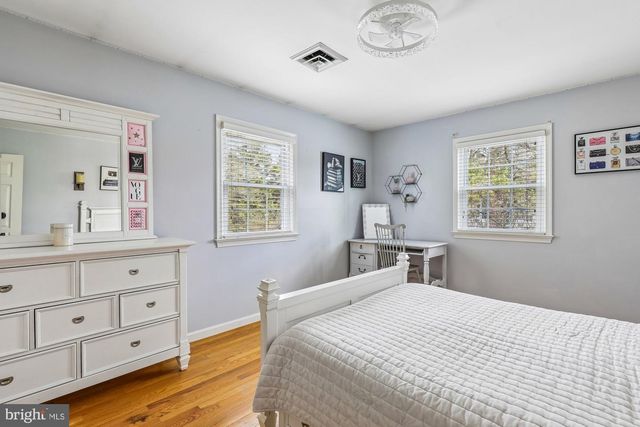 7823 FRIARS CT, Alexandria, VA 22306