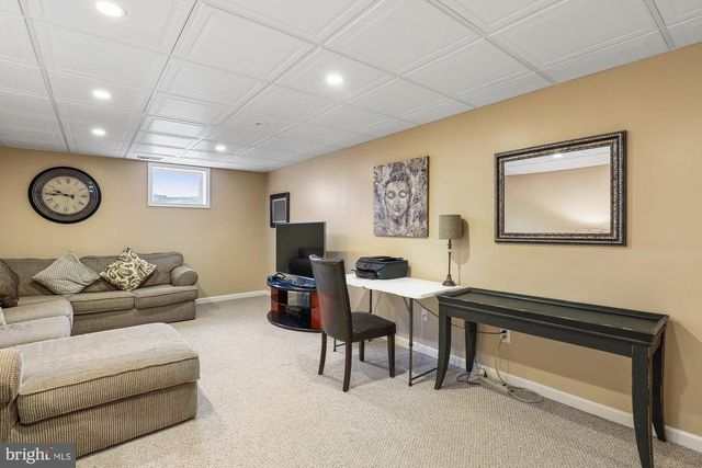 7823 FRIARS CT, Alexandria, VA 22306