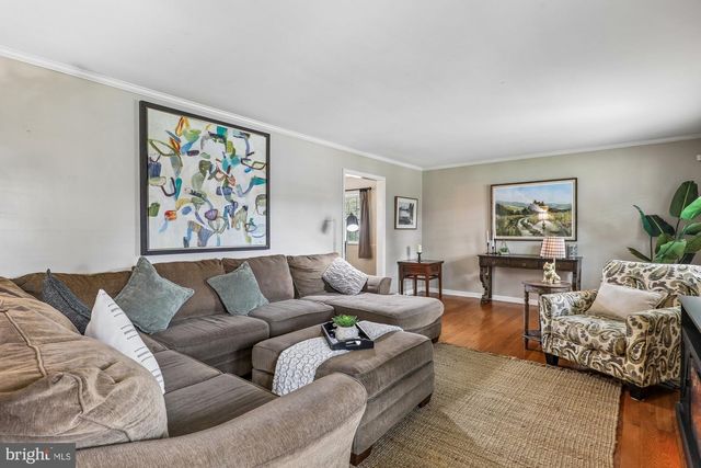 7823 FRIARS CT, Alexandria, VA 22306