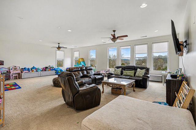 6876 Walnut Hills Dr, Brentwood, TN 37027