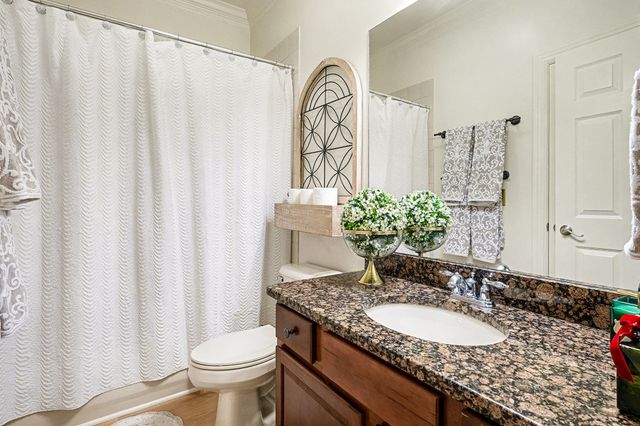 6876 Walnut Hills Dr, Brentwood, TN 37027