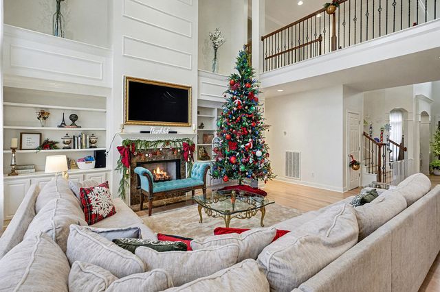 6876 Walnut Hills Dr, Brentwood, TN 37027