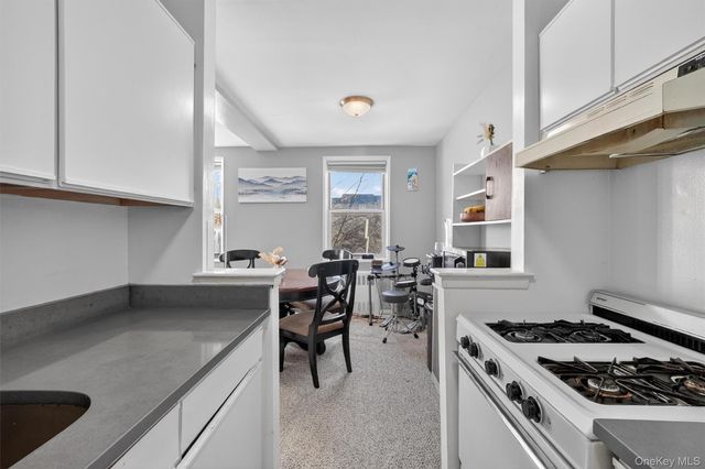 5 Sadore Lane 3H, Yonkers, NY 10710