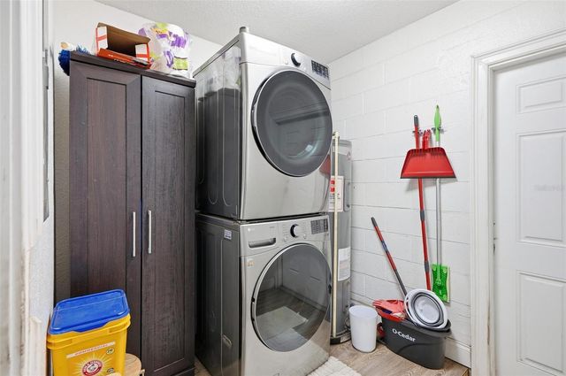 428 LONGWOOD CIRCLE, Longwood, FL 32750