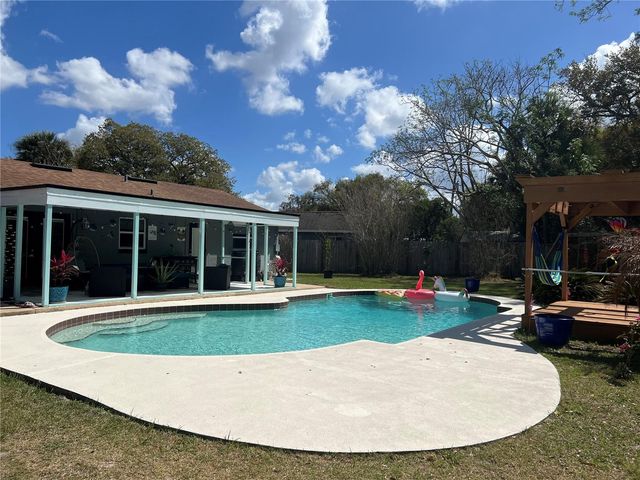 428 LONGWOOD CIRCLE, Longwood, FL 32750