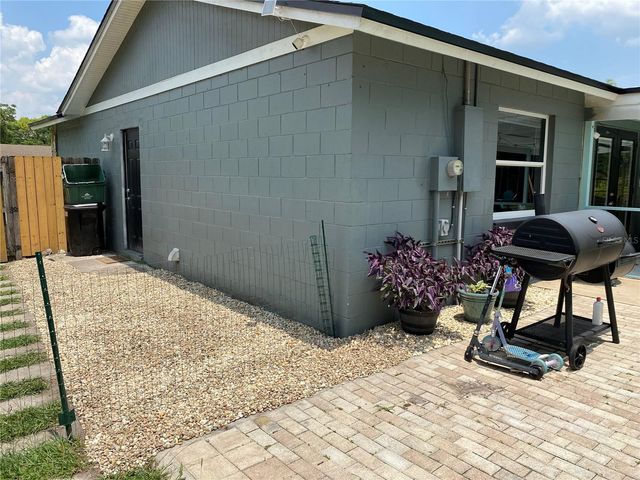 428 LONGWOOD CIRCLE, Longwood, FL 32750